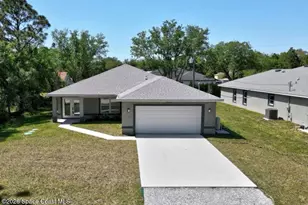 8575 100th Ave, Vero Beach, FL 32967 - Photo 2