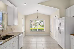 6904 Renshaw Dr, Melbourne, FL 32940 - Photo 4
