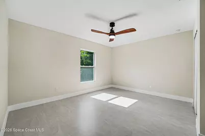 8815 100th Court, Vero Beach, FL 32967 - Photo 10