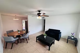 1812 Oakwood Dr, Melbourne, FL 32935 - Photo 2