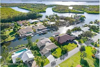 379 Hiawatha Way, Melbourne Beach, FL 32951 - Photo 52