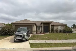 701 Highland Crest Loop, Lake Wales, FL 33853 - Photo 1