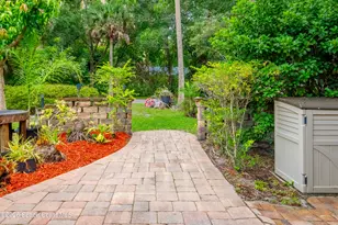 544 S Wildwood Ln, Melbourne, FL 32904 - Photo 6