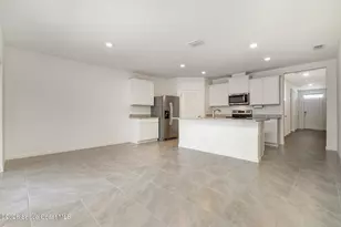 6714 Topaz Dr, Grant-Valkaria, FL 32949 - Photo 6