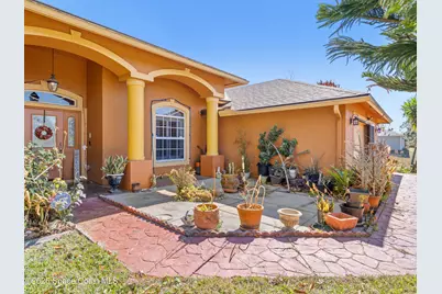 882 Palo Alto Street SE, Palm Bay, FL 32909 - Photo 1