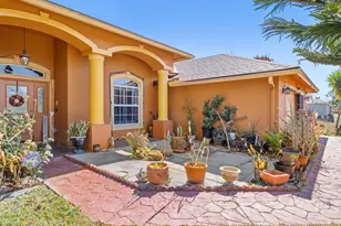 882 Palo Alto St SE, Palm Bay, FL 32909 - Photo 1