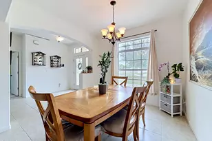 208 Grouper Cir SE, Palm Bay, FL 32909 - Photo 4
