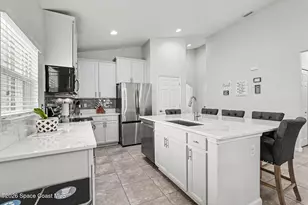 970 Dillard Dr SE, Palm Bay, FL 32909 - Photo 8