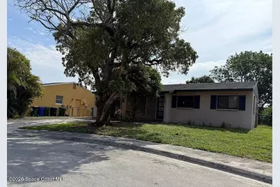 180 SW 78th Terrace, Margate, FL 33063 - Photo 2