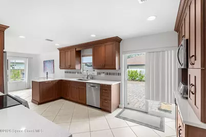 431 Mosswood Boulevard, Indialantic, FL 32903 - Photo 6