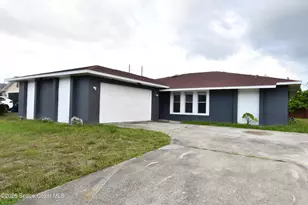 838 Gillen Ave NW, Palm Bay, FL 32907 - Photo 1