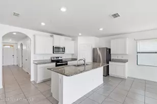 826 Remington Green Dr SE, Palm Bay, FL 32909 - Photo 2
