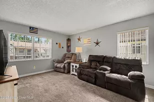 3067 Sir Hamilton Cir, Titusville, FL 32780 - Photo 4