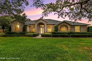 3863 Peacock Dr, Melbourne, FL 32904 - Photo 2