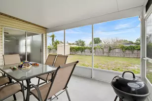2612 Carol Dr, Melbourne, FL 32935 - Photo 22