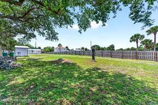 2517 Lipscomb St, Melbourne, FL 32901 - Photo 10