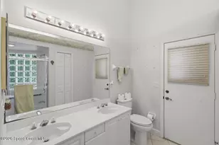 330 Baytree Dr, Melbourne, FL 32940 - Photo 10