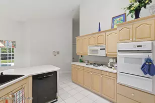 330 Baytree Dr, Melbourne, FL 32940 - Photo 14