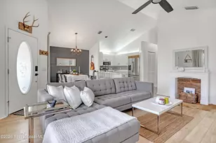 3905 Veranda Ct, Melbourne, FL 32901 - Photo 6