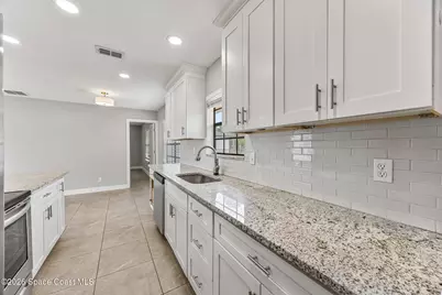 290 Brescia Street NE, Palm Bay, FL 32907 - Photo 10