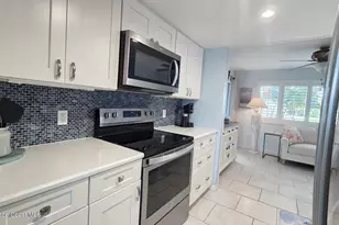608 Beach Park Ln, Cape Canaveral, FL 32920 - Photo 16