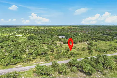 2178 Hibiscus Avenue SW, Palm Bay, FL 32908 - Photo 4