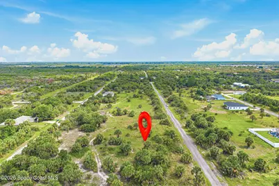2178 Hibiscus Avenue SW, Palm Bay, FL 32908 - Photo 6