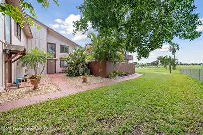 1518 E Minutemen Causeway E #16, Cocoa Beach, FL 32931 - Photo 2