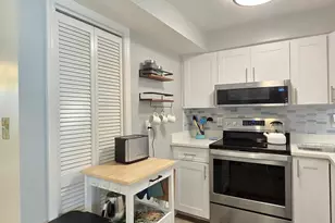 7605 Ridgewood Ave, Cape Canaveral, FL 32920 - Photo 10