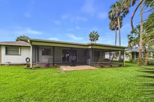 662 Vocelle Ave, Sebastian, FL 32958 - Photo 26