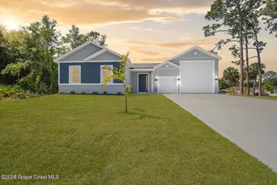 113 Crescent Street SE, Palm Bay, FL 32909 - Photo 2