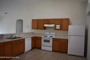 334 Bordeaux Ave NE, Palm Bay, FL 32907 - Photo 8