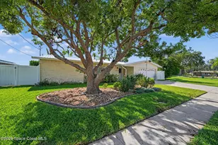 1370 Mercury St, Merritt Island, FL 32953 - Photo 8