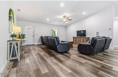 1380 Rascal Street SE, Palm Bay, FL 32909 - Photo 4