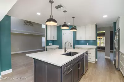 3236 Helmsdale Court, Melbourne, FL 32940 - Photo 8