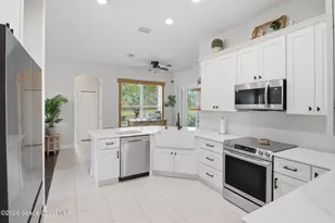256 Brandy Creek Cir SE, Palm Bay, FL 32909 - Photo 8