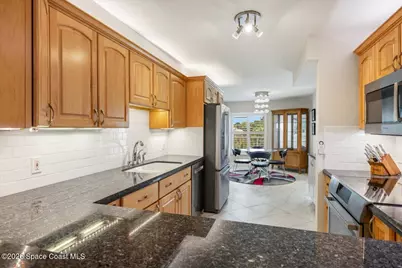 5944 S River Run Drive #5944, Sebastian, FL 32958 - Photo 12