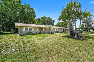 3075 Ellis Dr, Melbourne, FL 32904 - Photo 1