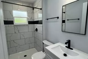 2137 Canterbury Ln, Melbourne, FL 32935 - Photo 14
