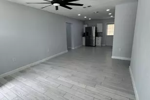 2137 Canterbury Ln, Melbourne, FL 32935 - Photo 10