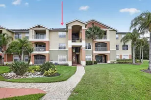 1950 Summer Club Dr W, Oviedo, FL 32765 - Photo 1