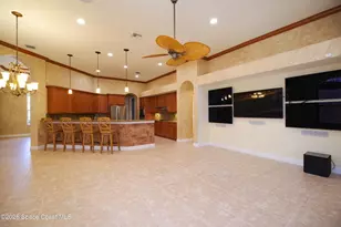 9400 Scarborough Ct, Port Saint Lucie, FL 34986 - Photo 10