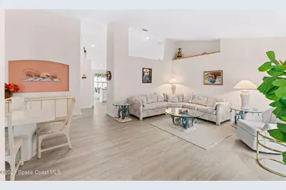 685 Naples Court, Melbourne, FL 32904 - Photo 12