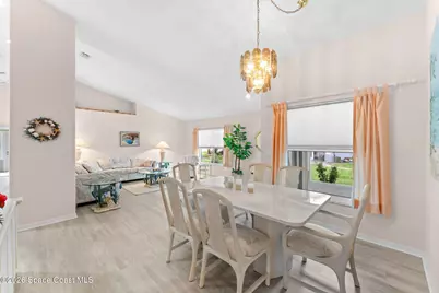 685 Naples Court, Melbourne, FL 32904 - Photo 16