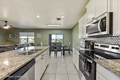 5086 Marble Street, Grant-Valkaria, FL 32949 - Photo 10