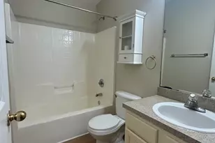 2891 Stratford Pointe Dr, Melbourne, FL 32904 - Photo 12