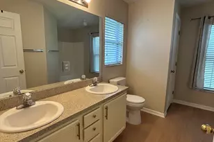 2891 Stratford Pointe Dr, Melbourne, FL 32904 - Photo 8