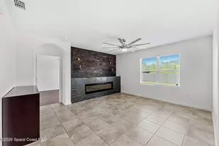 333 Guinevere Dr SW, Palm Bay, FL 32908 - Photo 6