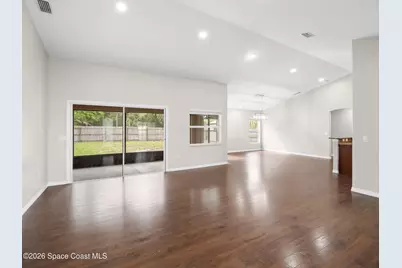 567 Consolata Avenue NW, Palm Bay, FL 32907 - Photo 4