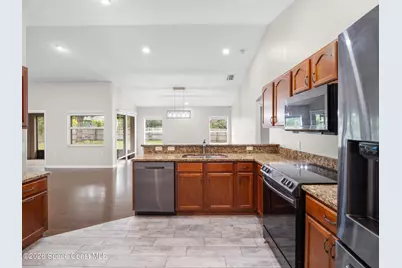 567 Consolata Avenue NW, Palm Bay, FL 32907 - Photo 12